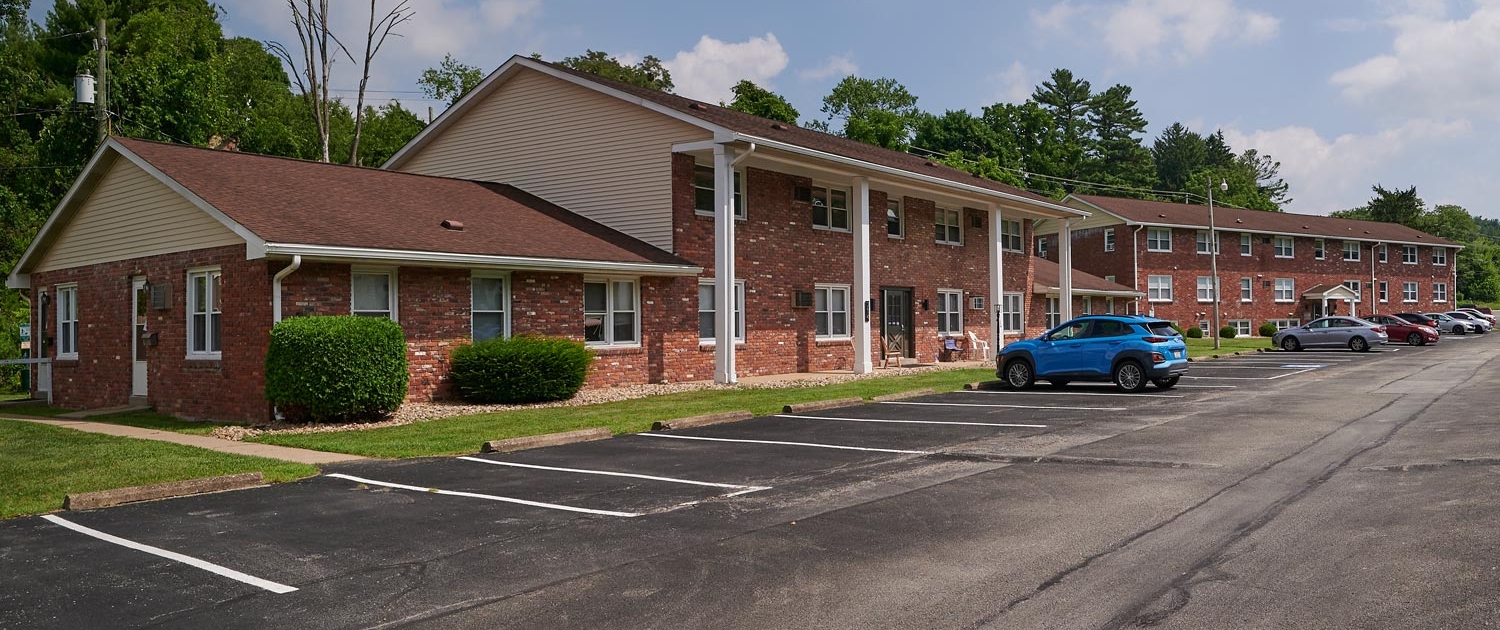 Slate Creek Apartments and Townhomes Exterior Detail