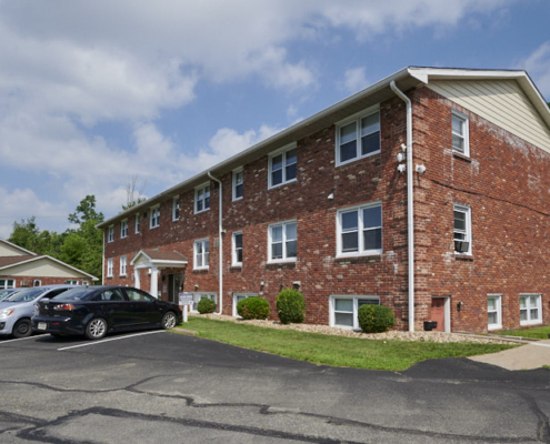 Slate Creek Apartments and Townhomes Exterior Detail