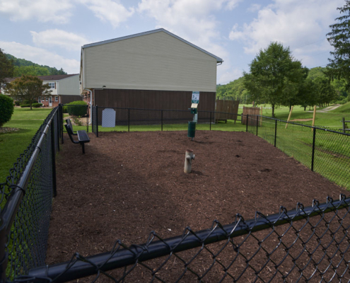 Slate Creek Apartments and Townhomes Dog Park Detail