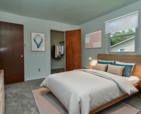 Slate Creek Apartments and Townhomes Bedroom Detail 5